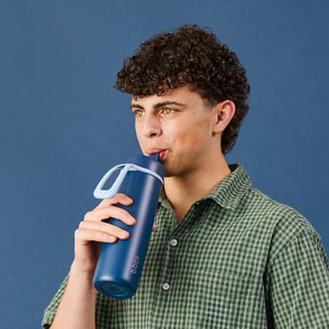 B.box 690mL Insulated Flip Top Bottle - midnight