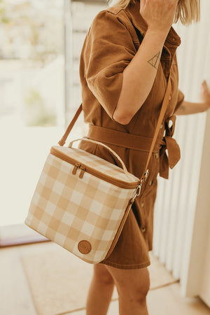 Oioi Midi Insulated Lunch Bag - Beige Gingham