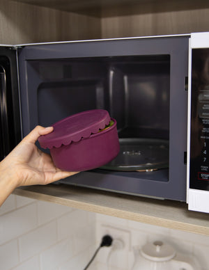 MontiiCo Silicone Scallop Bowl - Ruby