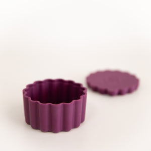 MontiiCo Silicone Scallop Tub - Ruby
