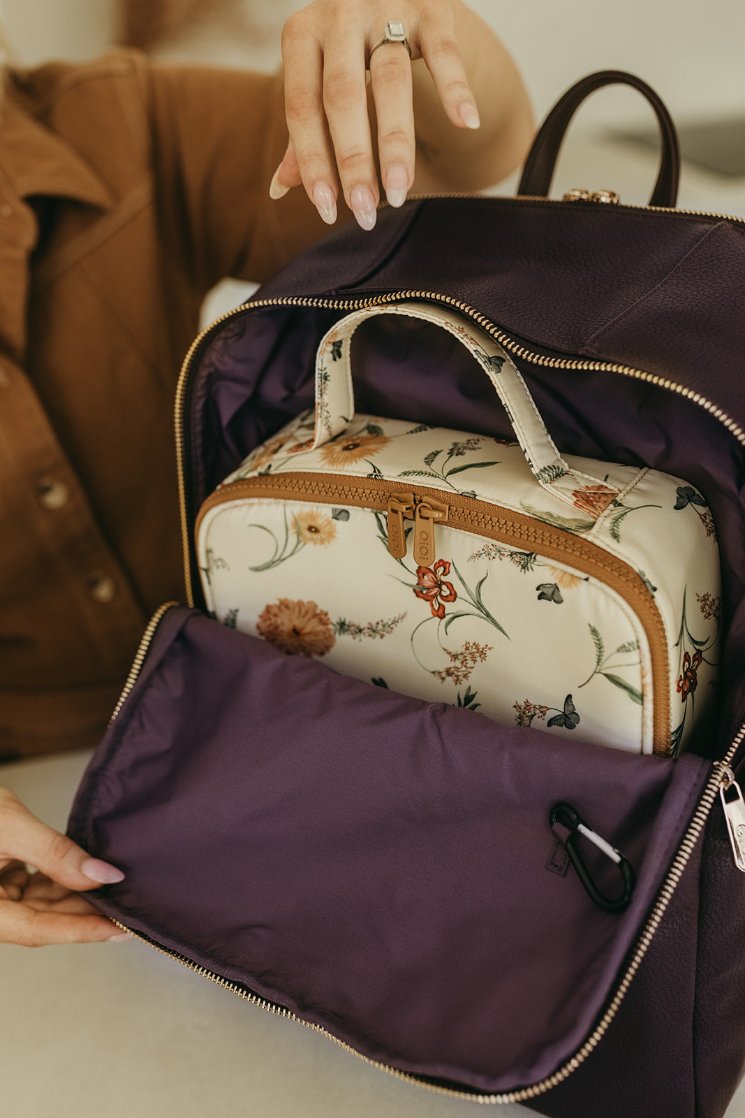 Oioi Mini Insulated Lunch Bag - Beige Gingham