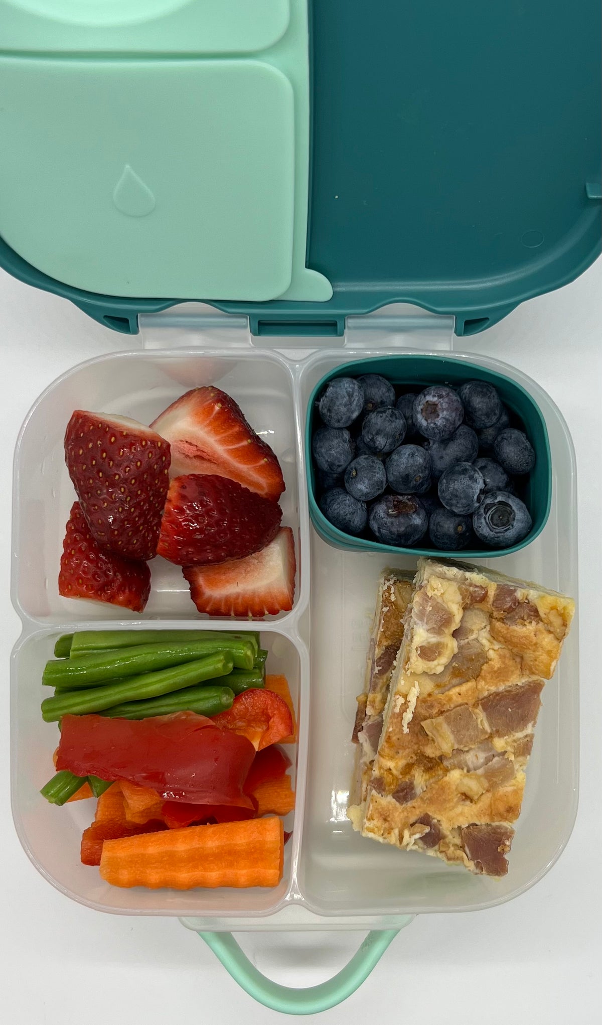 Yumbox Tapas  M.A.Z. Toys - Yumbox - Montii - Lunchpunch Malta