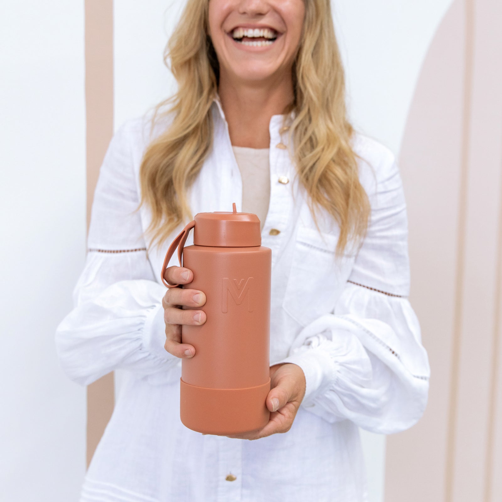 Montii.co Fusion Sipper Lid + Straw 1L - Clay