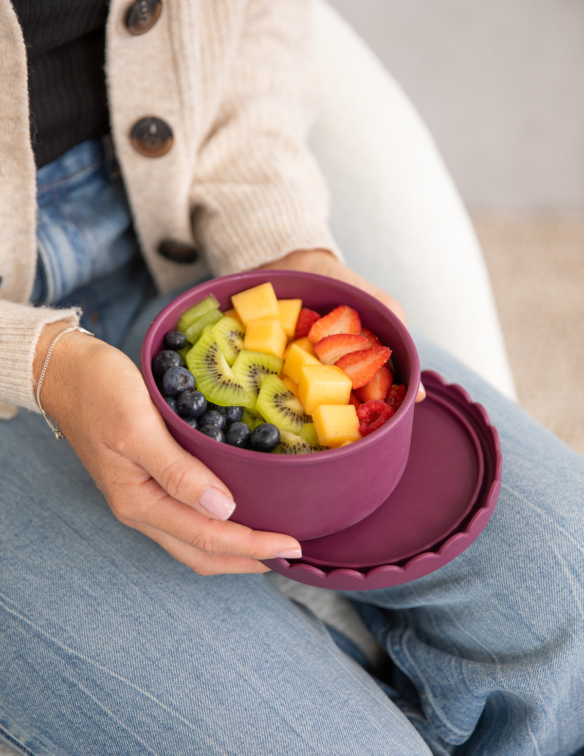 MontiiCo Silicone Scallop Bowl - Ruby