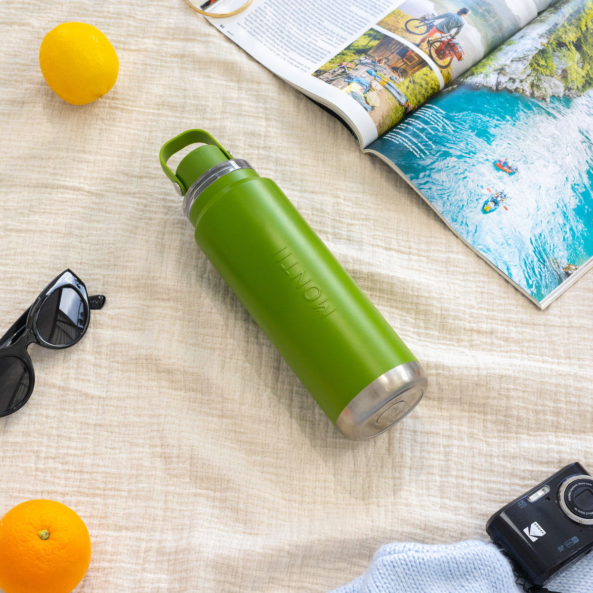 Montii.co 700ml Quench Drink Bottle - Pickle