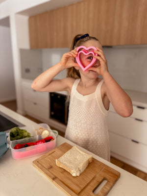 Lunch Punch Cut & Crimp Sandwich Pocket - Hearts