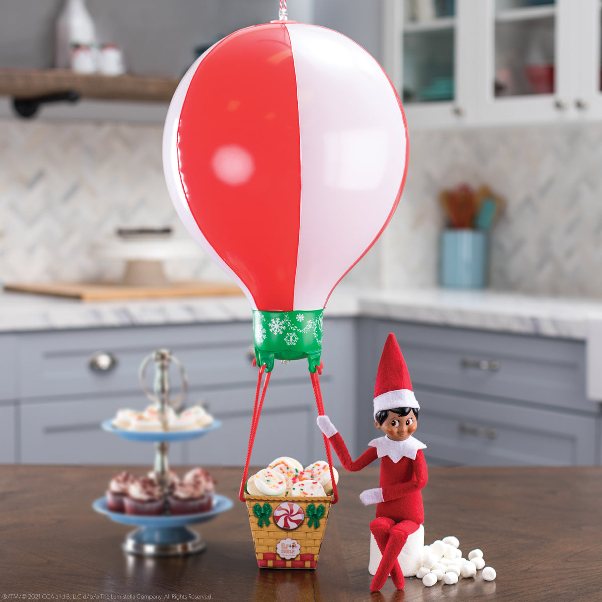 ELF ON THE SHELF - Balloon Ride
