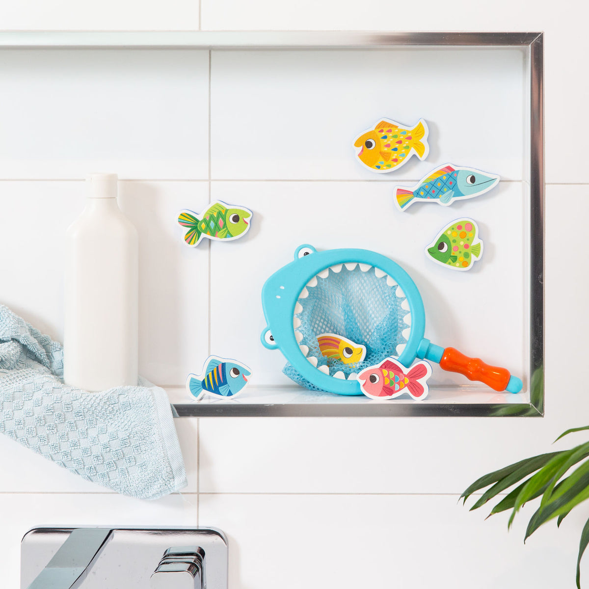 Shark Chasey - Catch a Fish