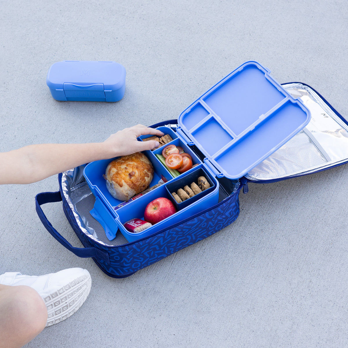 MontiiCo Large Insulated Lunch Bag - Shapeshifter