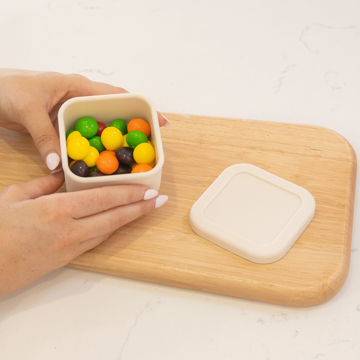 MontiiCo Silicone Snack Tub - Cream