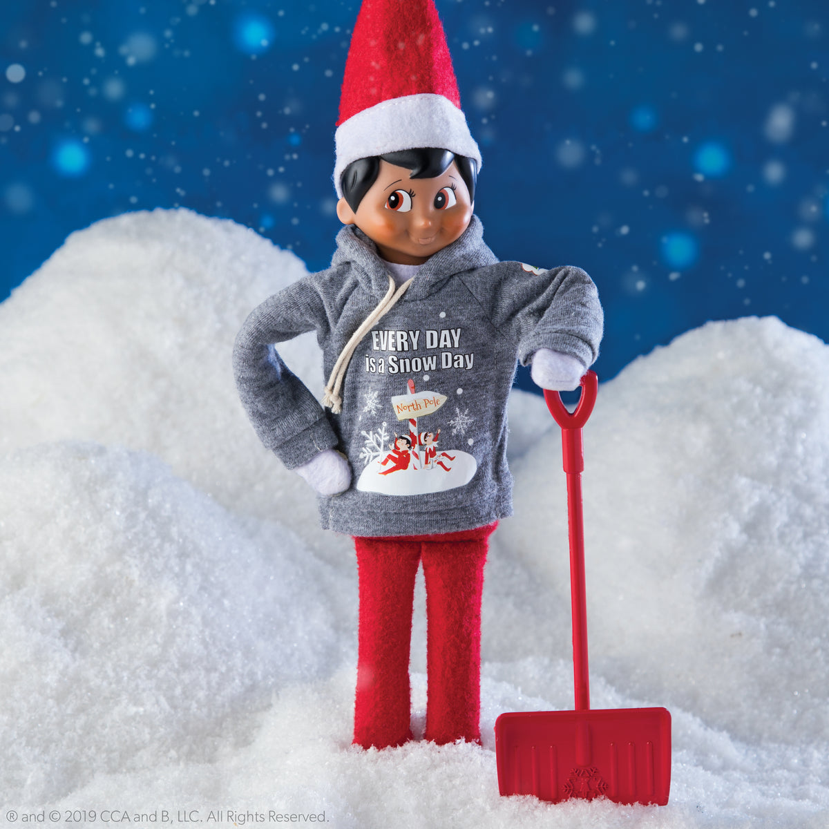 ELF ON THE SHELF CLAUS COUTURE COLLECTION - Snow day Shovel &#39;n&#39; play