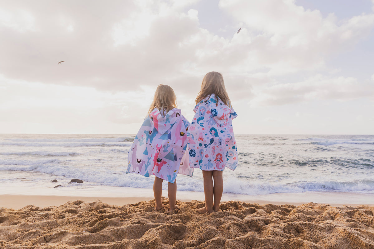 Kids Hooded Towel - Llama