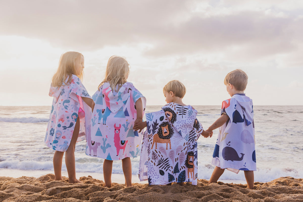 Kids Hooded Towel - Llama